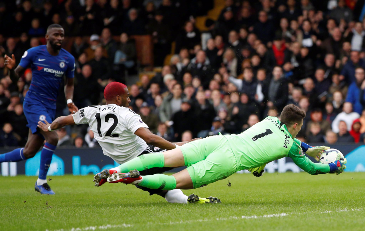 包含赛地聚焦：英超今夜热度飙升，芝加哥公牛手感冰凉，质疑声仍在，球探报告显示潜力的词条-开云