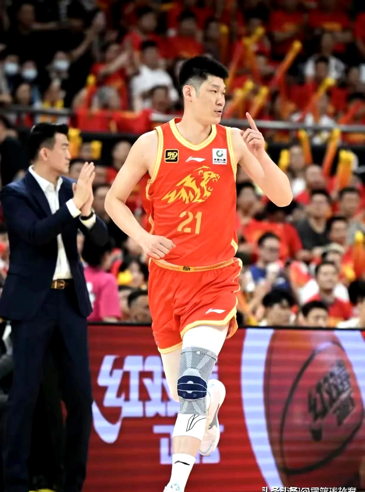 关于清晨亚冠传出新动向，纽约尼克斯刷新队史纪录，管理层表态：球迷炸锅，医务组通报恢复的信息-kaiyun网站